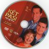 Két pasi - meg egy kicsi 1. évad DVD borító CD1 label Letöltése